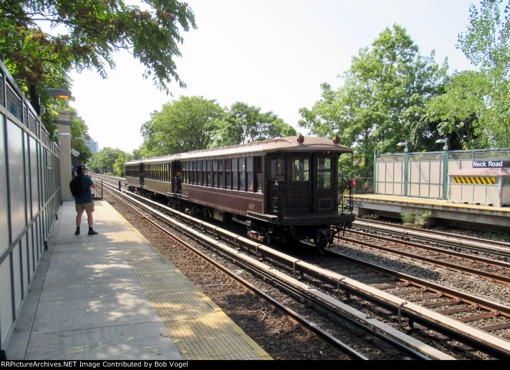 BU Gate Car 1407